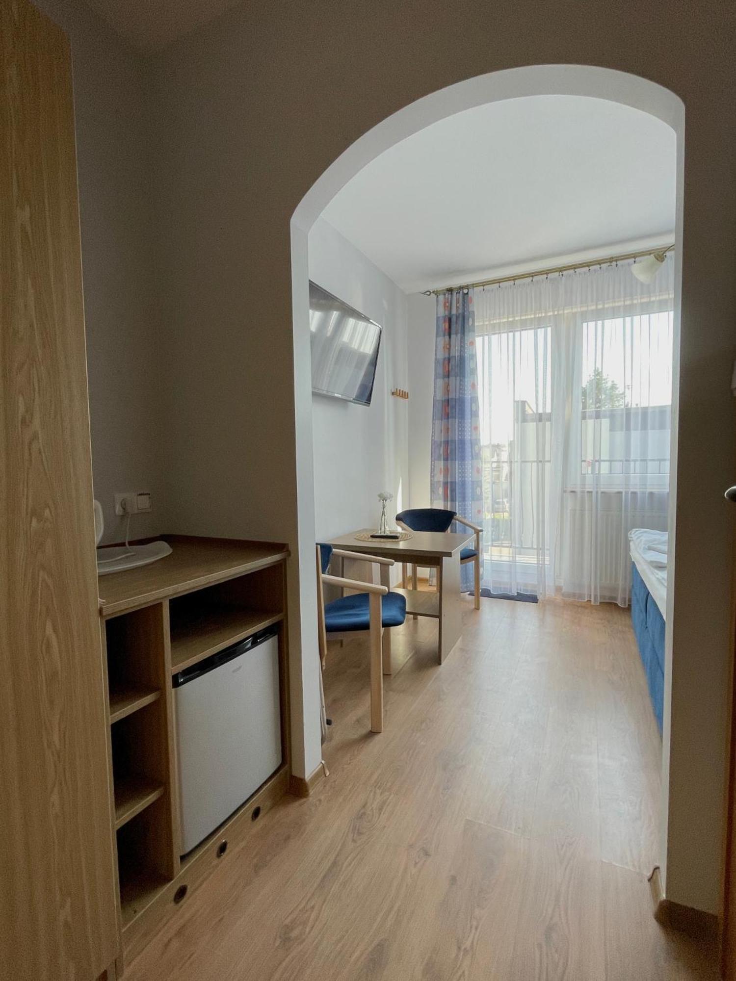 Jastrzębia Góra阿巴尔旅馆公寓 外观 照片
